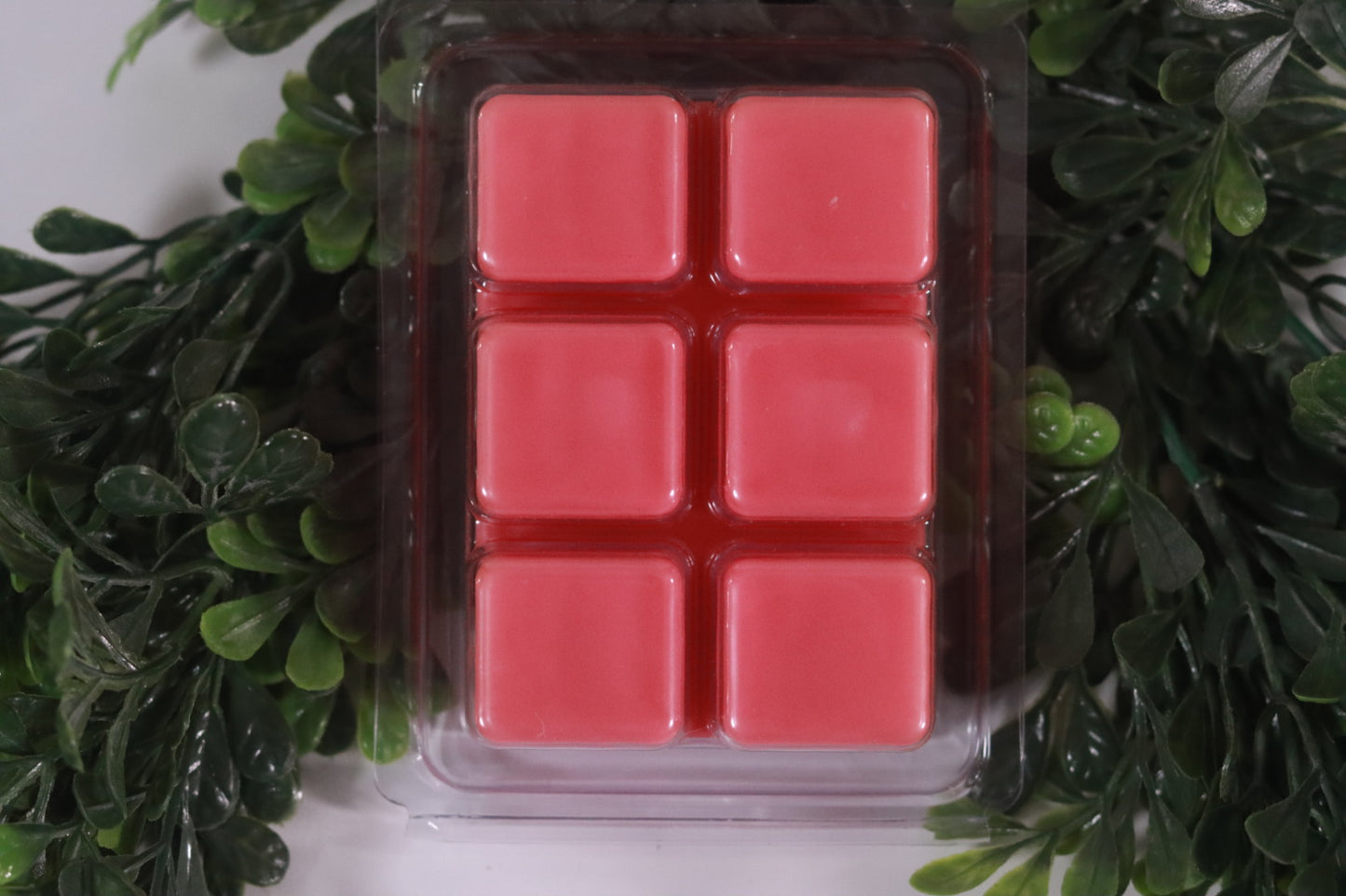 Strawberry Poundcake 3.5oz.